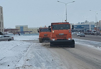 Астанадан бір түнде 28 мың текше метрден астам қар шығарылды
