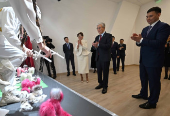 President Tokayev gets acquainted with new facilities of Kazakh capital