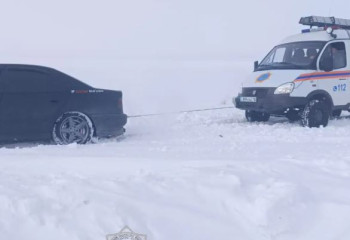Қостанай облысында қар құрсауында қалған үш адам құтқарылды