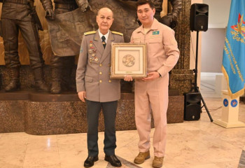 Астанада мектеп сыныбына Борис Керімбаевтың есімі берілді