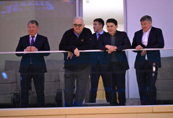 UWW президенті елордадағы спорт нысандарын аралады