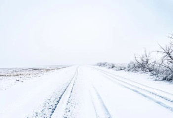 Ақмола мен Қостанай облыстарында жолдар жабылды