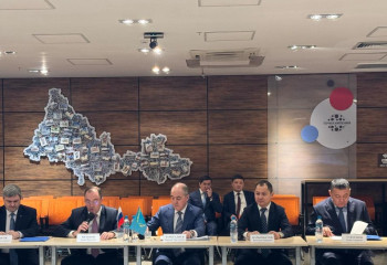 БҚО әкімі су тасқынына дайындық мәселелерін Ресей тарапымен талқылады