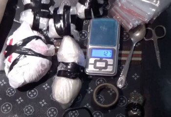 В Семее обнаружили «арсенал наркоторговца» в косметичке: изъято более 1200 доз мефедрона