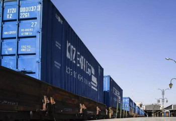 Казахстан расширяет экспорт: KTZ Express впервые отправил несырьевой груз в США