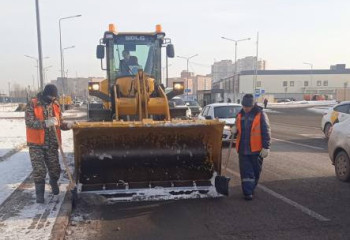 Астанада 1 300-ден астам арнайы техника қар тазалауға шығарылды