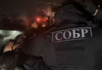 Бірнеше адам жас баланы қорқытып, 5 млн теңге талап еткен