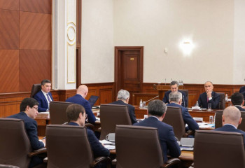 Олжас Бектенов обсудил с бизнесом проблемы транспортно-логистической отрасли