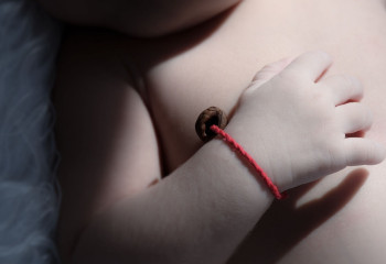 Дәретханадан шала туған нәрестенің мәйіті табылды