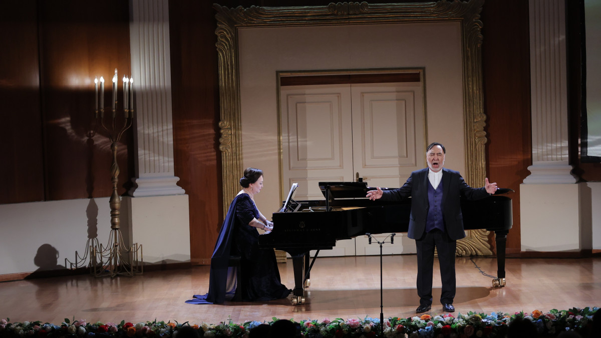  astanaopera.kz 