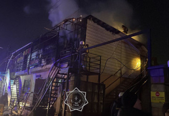 Алматыда азық-түлік дүкені өртенді