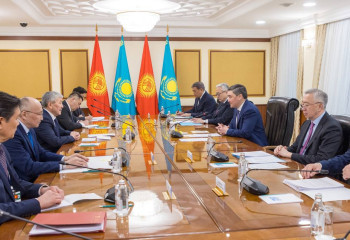 Премьер-министры Казахстана и Кыргызстана обсудили торгово-экономическое сотрудничество