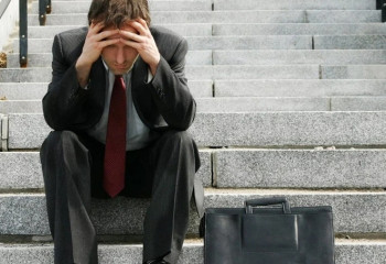 Жұмыс беруші қызметкерлерін жылдам некеге тұруға мәжбүрлеген