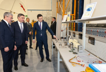 Kazakhstan and Kyrgyzstan discuss cooperation in digital and space industries