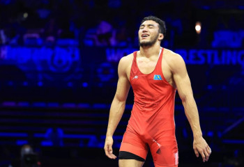 Ризабек Айтмухан уступил олимпийскому чемпиону на турнире PWL-8 в Алматы