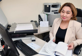 «Это профессия для фанатов порядка» - архивариус поделилась секретами успешной работы