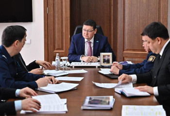 Директор школы уволен после избиения мальчика в Семее