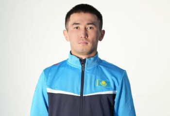 Боксшы Махмұд Сабырхан тамақтан уланып қалды