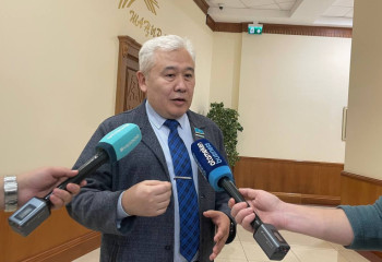 Барлық шығынды салық есебінен жабу қажет – Еркін Әбіл