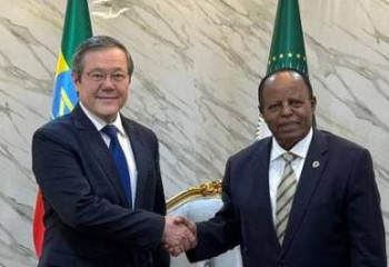 Kazakh Ambassador Holds Meeting with the President of Ethiopia