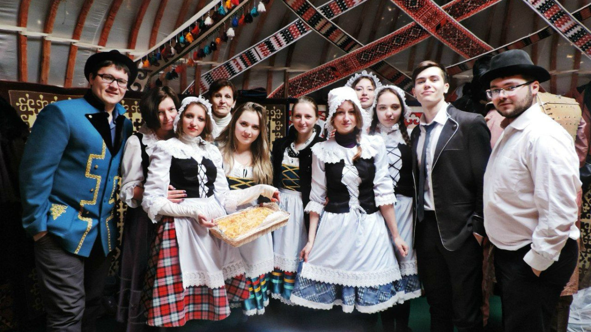  Общество немцев «Возрождение» 
