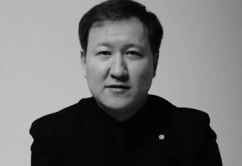 Қазақстандық әнші Асқар Дүйсенов жол апатынан қаза тапты