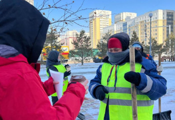 Необычное поздравление организовали в районе Сарайшык ко Дню благодарности