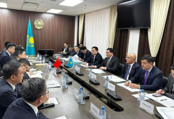 Казахстан и Китай расширяют стратегическое партнерство в нефтегазовой сфере