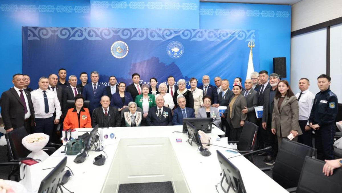  Алматы облысының әкімдігі 