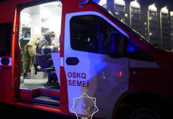 Зерновой склад загорелся в Семее