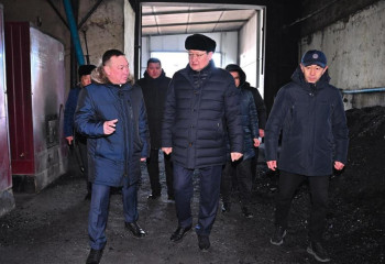 Абай облысының әкімі Курчатовтағы жылу қазандығының жұмысымен танысты