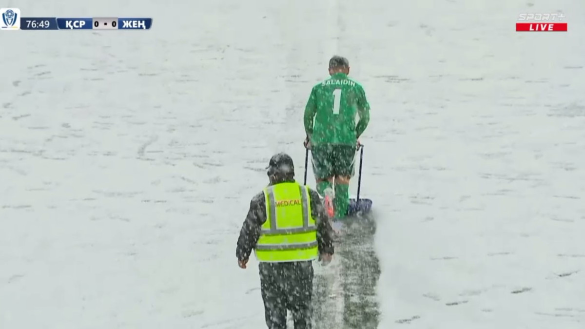  Кадр из видеотрансляции матча на канале Sport+ 