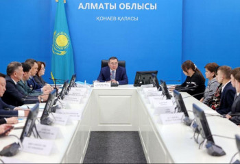 «Воспитанники детского дома №1 останутся в Алматы»: с детьми встретился аким Алматинской области