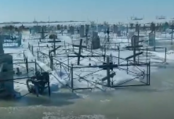 Кладбище затопило в Костанайской области: причину назвали в Минводресурсов и ирригации РК