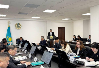 Продкорпорация усилит поддержку аграриев в производстве масличных культур в 2025 году