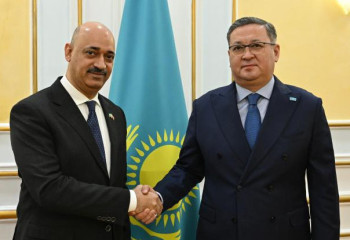 Мұрат Нұртілеу Оман Елшісін қабылдады