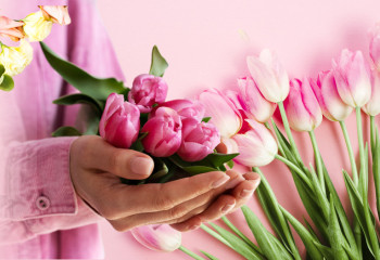 8 наурызды тойлау дұрыс па, бұрыс па?