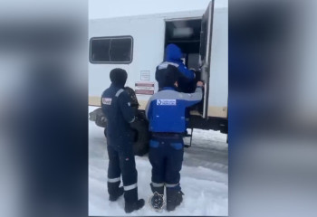 В Атырауской области спасатели пришли на помощь 10 нефтяникам
