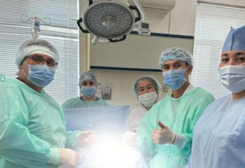 Операцию по эндопротезированию тазобедренного сустава успешно выполнили в Туркестанской области
