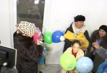 В Актобе многодетная мать родила 11-го ребенка