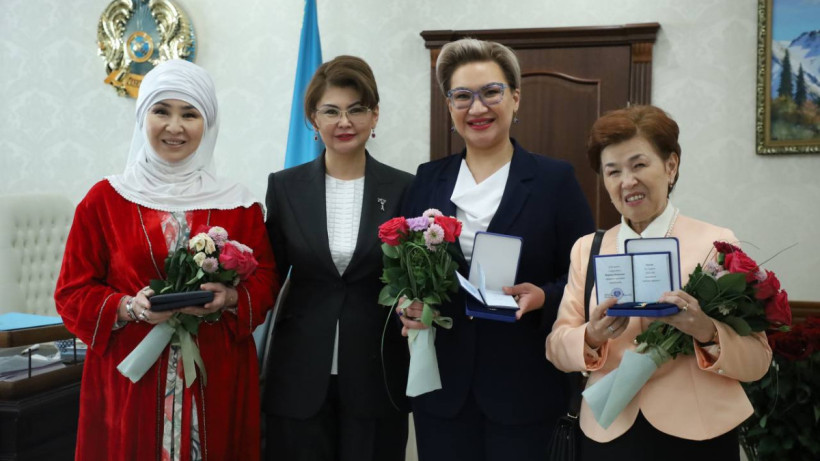  Мәдениет және ақпарат министрлігі 