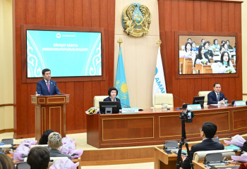 В Астане состоялась встреча по женскому политическому лидерству проекта 