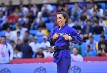Дзюдоистка Абиба Абужакынова завоевала золотую медаль на турнире в Австрии