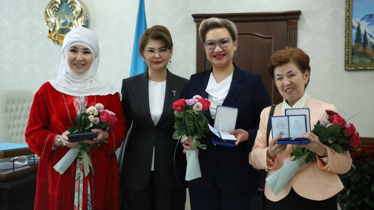  Мәдениет және ақпарат министрлігі 