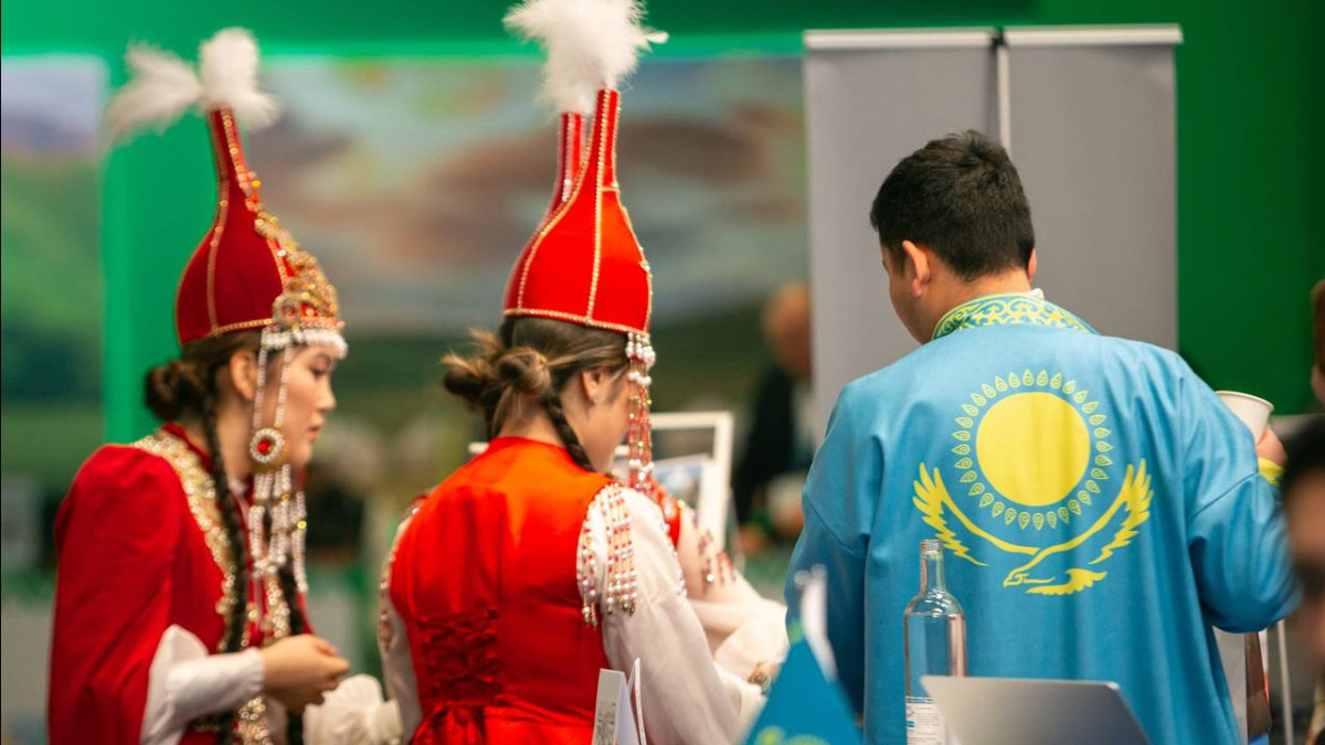  Kazakh Ministry of Tourism and Sports 