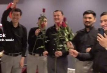 Шесть «шестнадцатых»: в Семее друзья одновременно подарили женам дорогие смартфоны