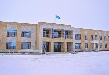 В селе Бескарагай области Абай предлагают объединить школы и модернизировать здание под детский сад