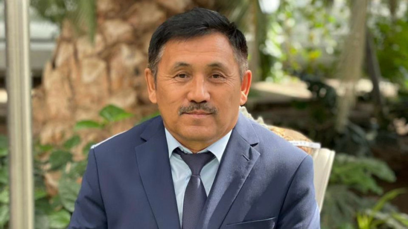  жеке мұрағаттан 