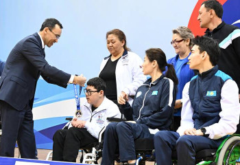 Мәулен Әшімбаев боччадан республикалық турнир жеңімпаздарын марапаттады