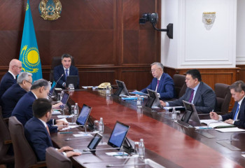 «Толық дайын болуы тиіс». Бектенов су тасқынына қатысты тапсырма берді